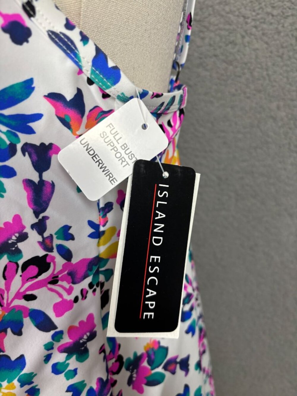 Island Escape Women's Underwire Floral-Print Twist-Front Tankini Top Size 8 NWTs - Picture 6 of 8